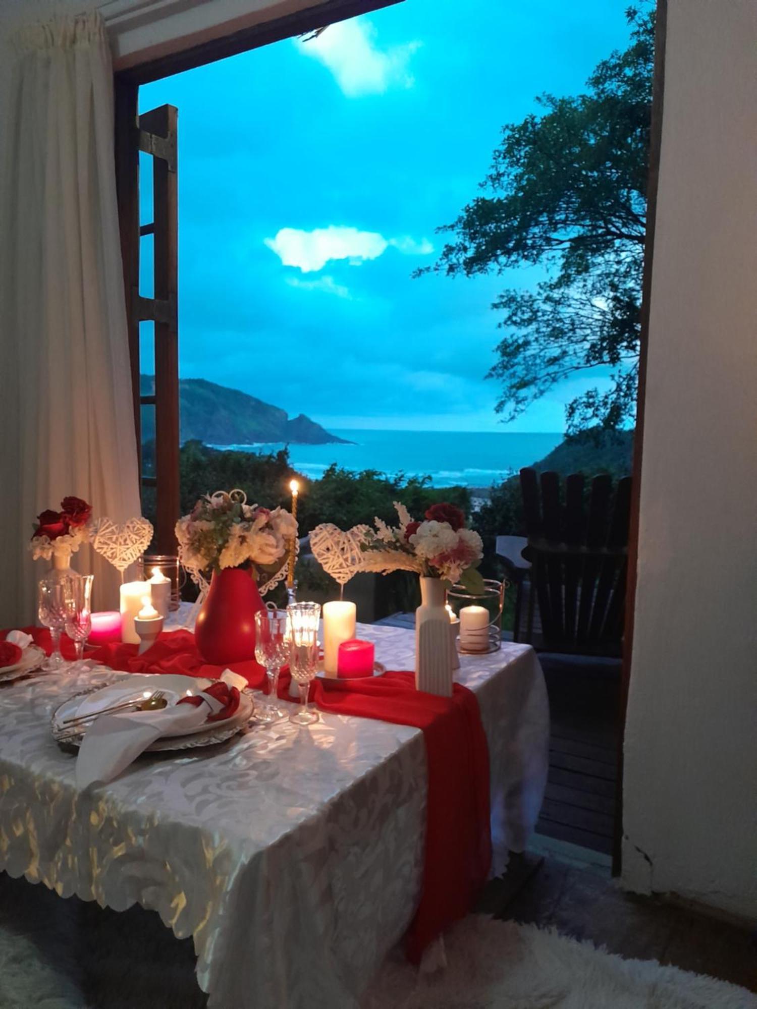 Delicious Monster Accommodation Port Saint John's Екстер'єр фото