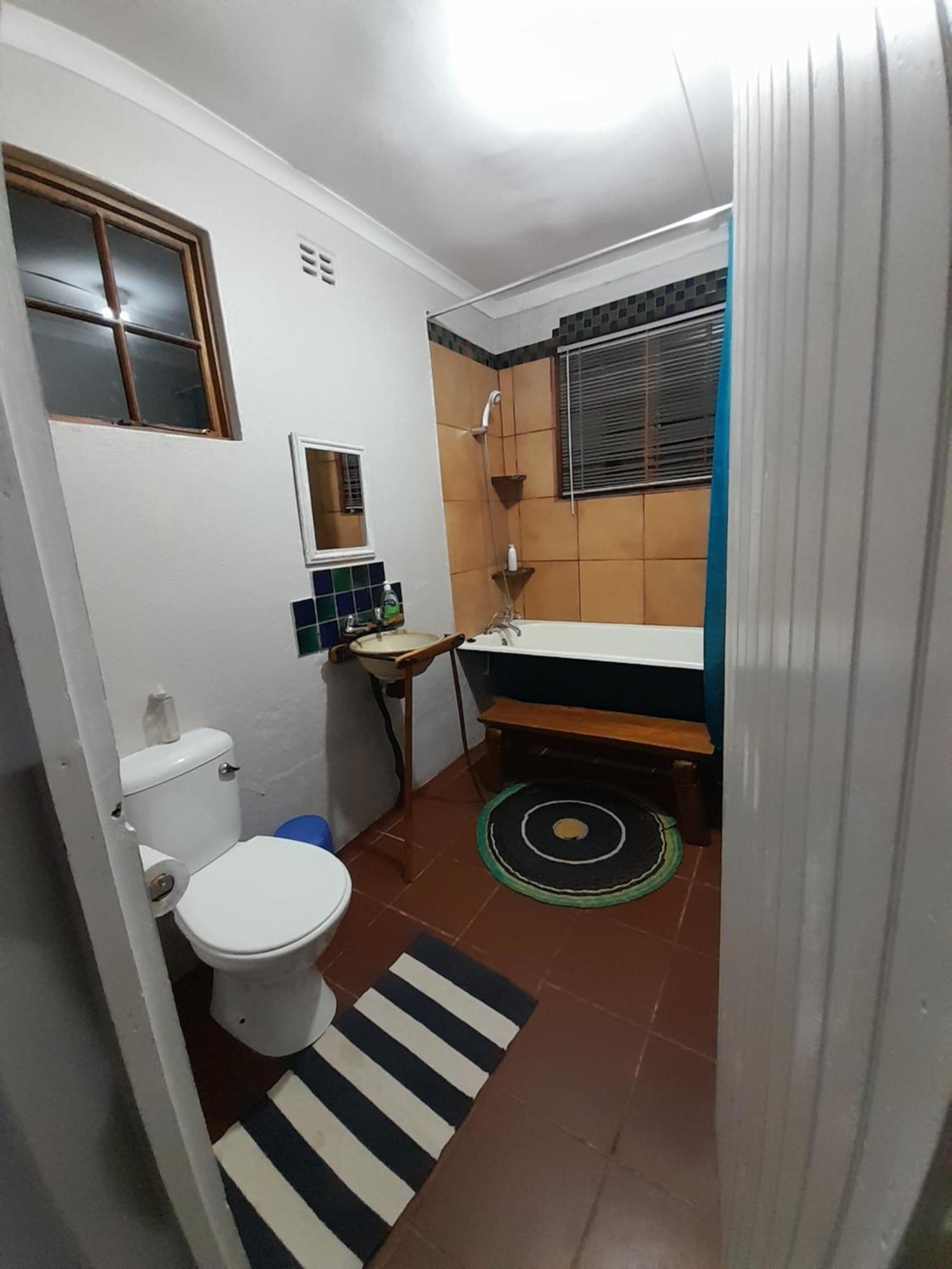 Delicious Monster Accommodation Port Saint John's Екстер'єр фото